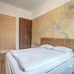 Domillion New Provence 3bdr 2bath W Parking P365